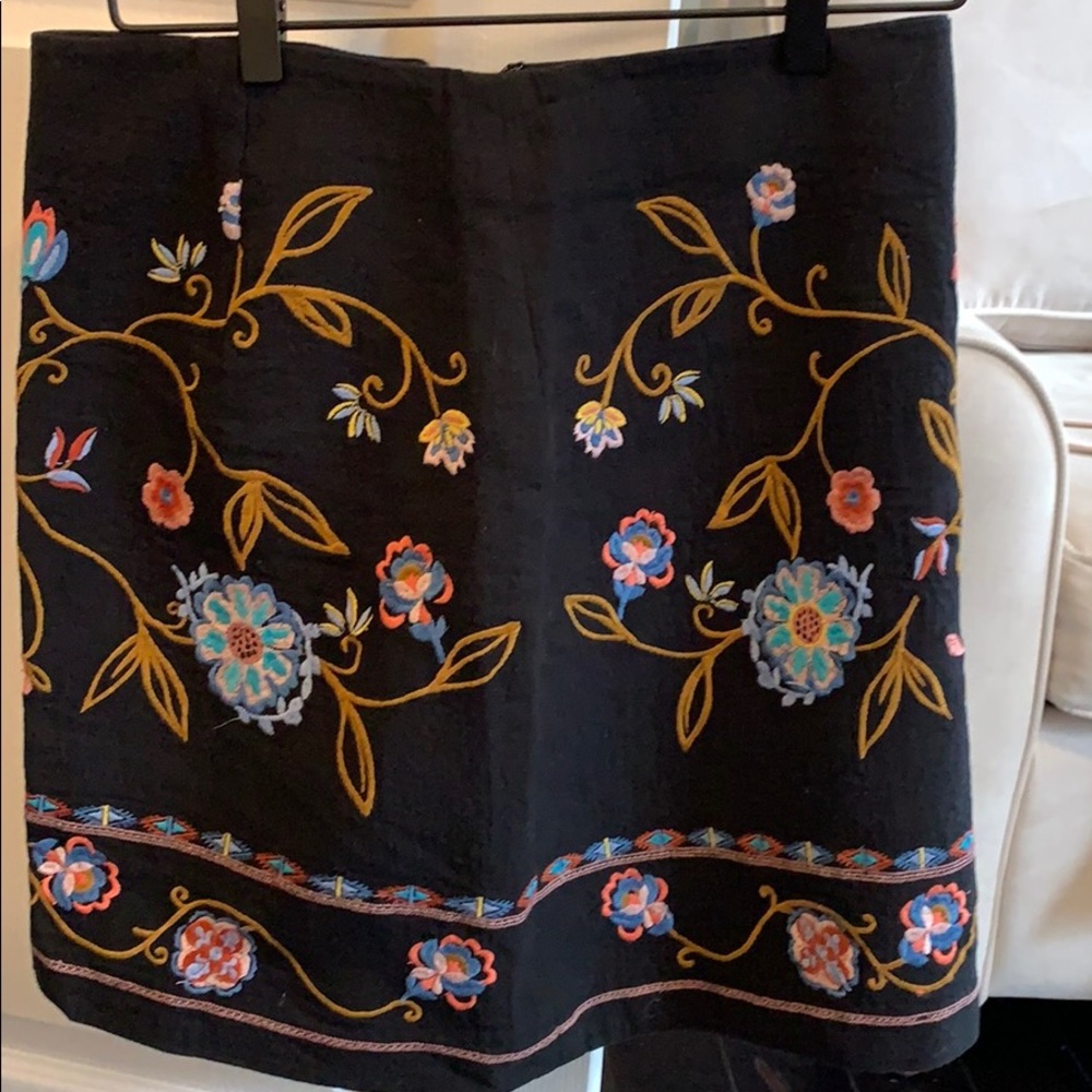 Loft skirt
